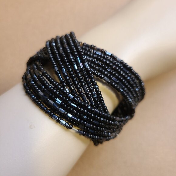 Beaded Cuff Bracelet (black) - Picture 2 of 4